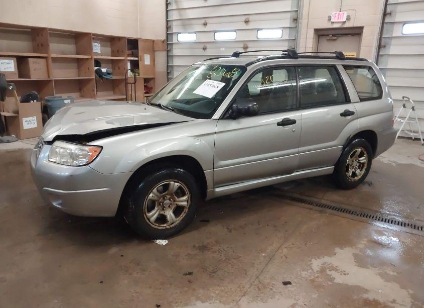 Photo 2 of 2006 Subaru Forester 2.5X (VIN JF1SG63666H754477)