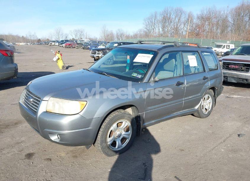 Photo 2 of 2007 Subaru Forester 2.5X (VIN JF1SG63667H727247)