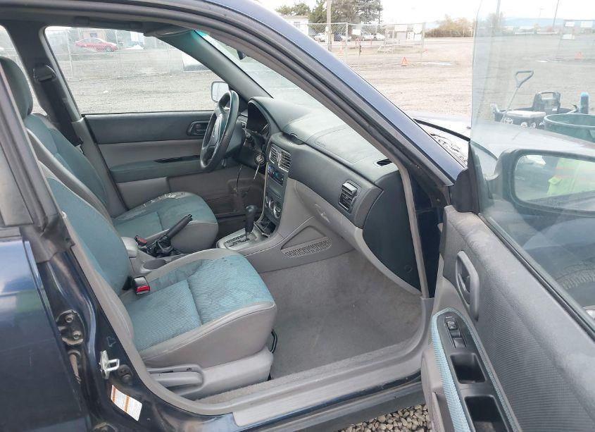 Photo 5 of 2005 Subaru Forester 2.5X (VIN JF1SG63675H704072)