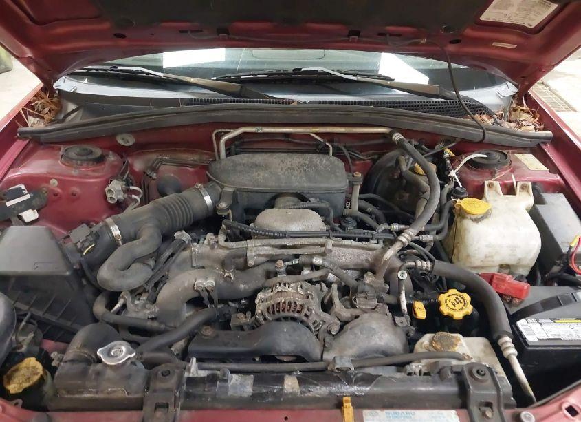 Photo 10 of 2005 Subaru Forester 2.5X (VIN JF1SG63675H736990)