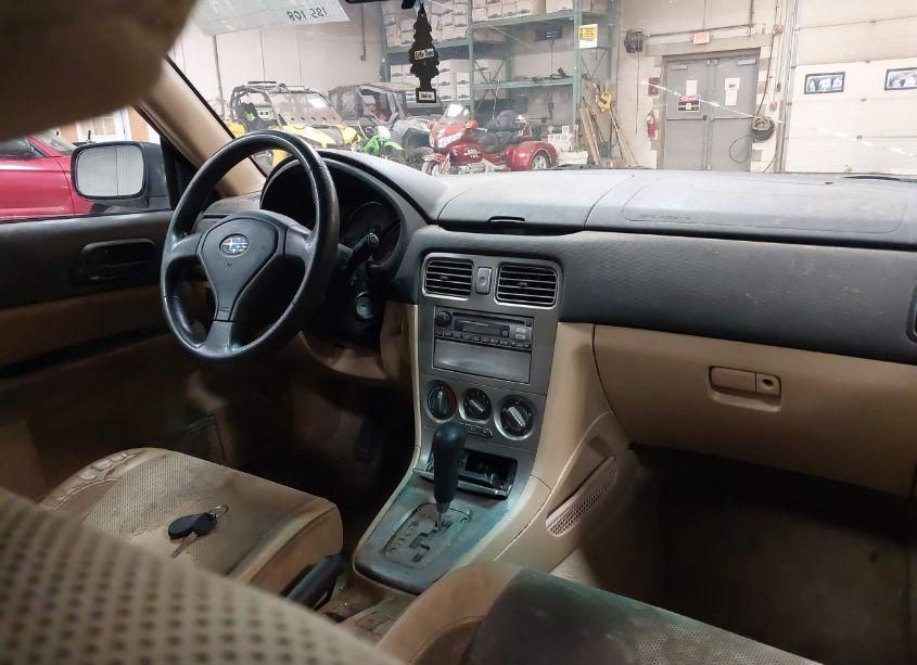 Photo 5 of 2005 Subaru Forester 2.5X (VIN JF1SG63675H736990)