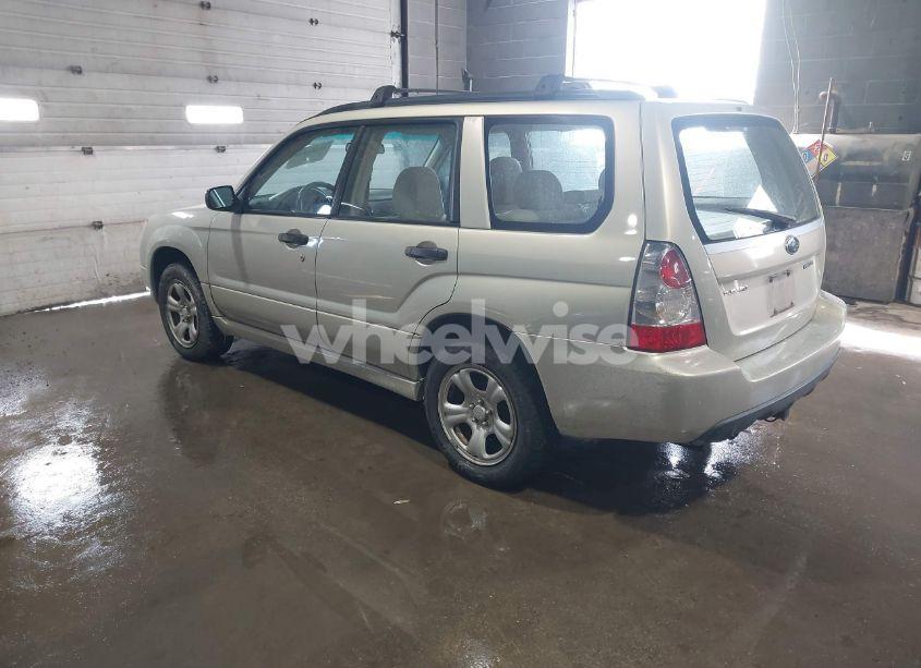 Photo 3 of 2007 Subaru Forester 2.5X (VIN JF1SG63677H726852)
