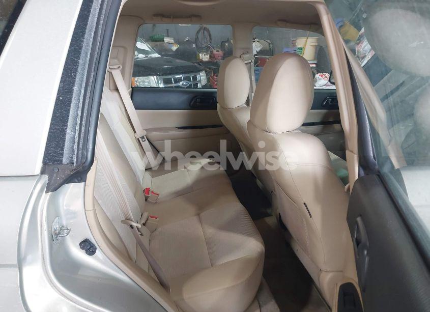 Photo 8 of 2007 Subaru Forester 2.5X (VIN JF1SG63677H726852)