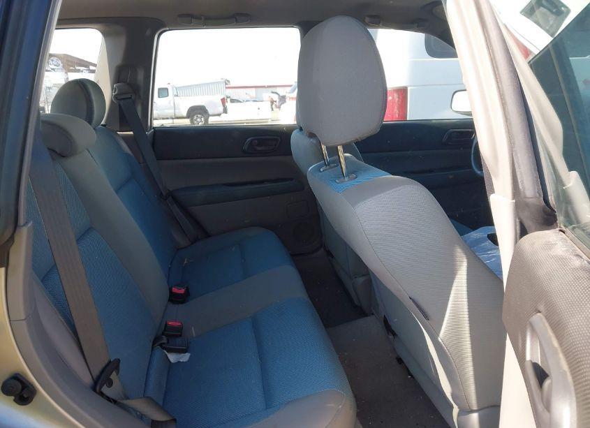 Photo 8 of 2005 Subaru Forester 2.5X (VIN JF1SG63685H738084)