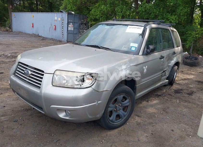 Photo 2 of 2007 Subaru Forester 2.5X (VIN JF1SG63687G744508)
