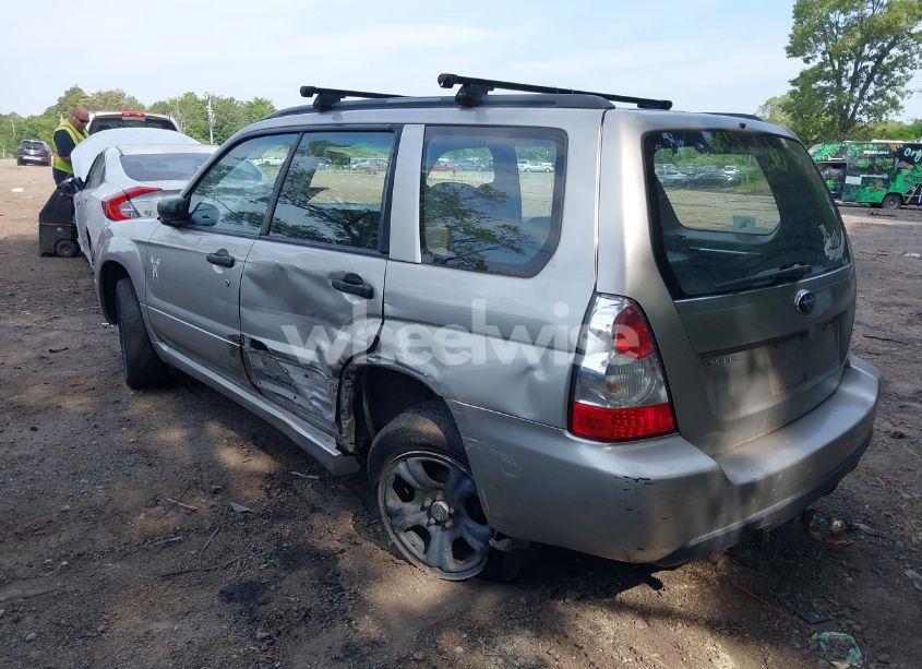 Photo 3 of 2007 Subaru Forester 2.5X (VIN JF1SG63687G744508)