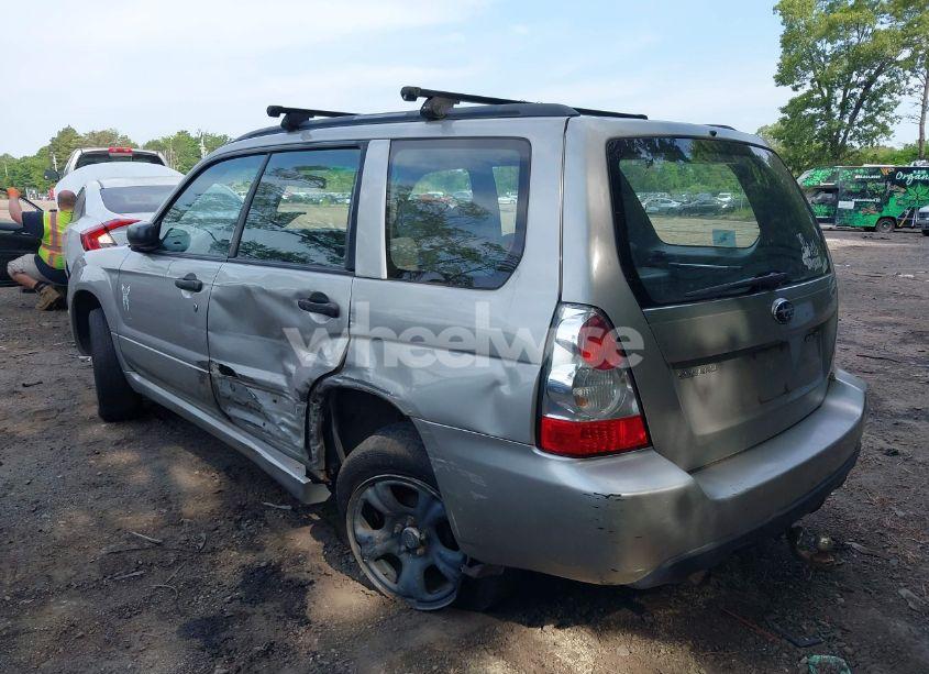 Photo 6 of 2007 Subaru Forester 2.5X (VIN JF1SG63687G744508)