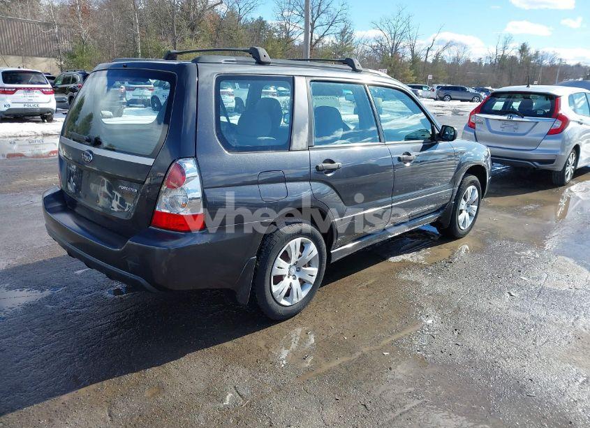 Photo 4 of 2008 Subaru Forester 2.5X (VIN JF1SG63688G727791)