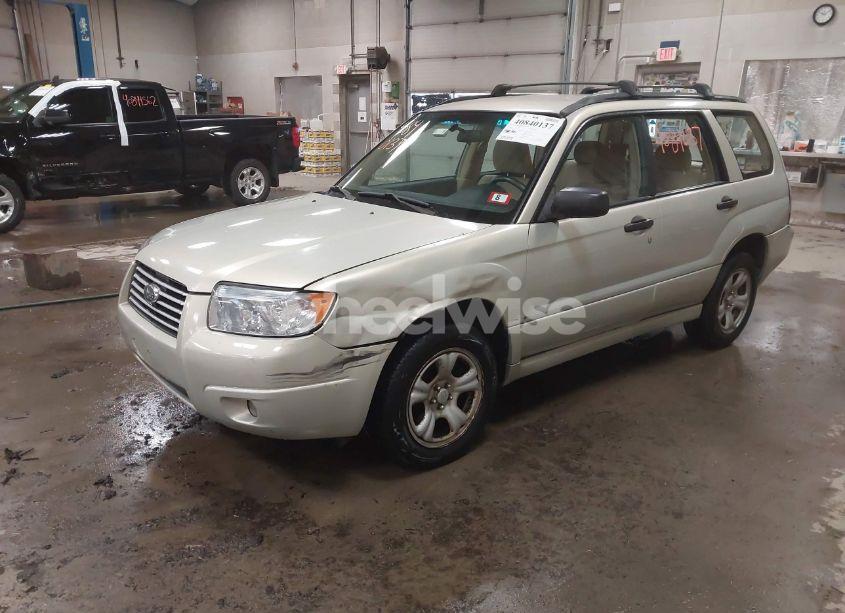 Photo 2 of 2007 Subaru Forester 2.5X (VIN JF1SG63697H734791)