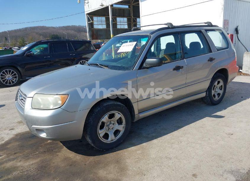 Photo 2 of 2007 Subaru Forester 2.5X (VIN JF1SG63697H739859)