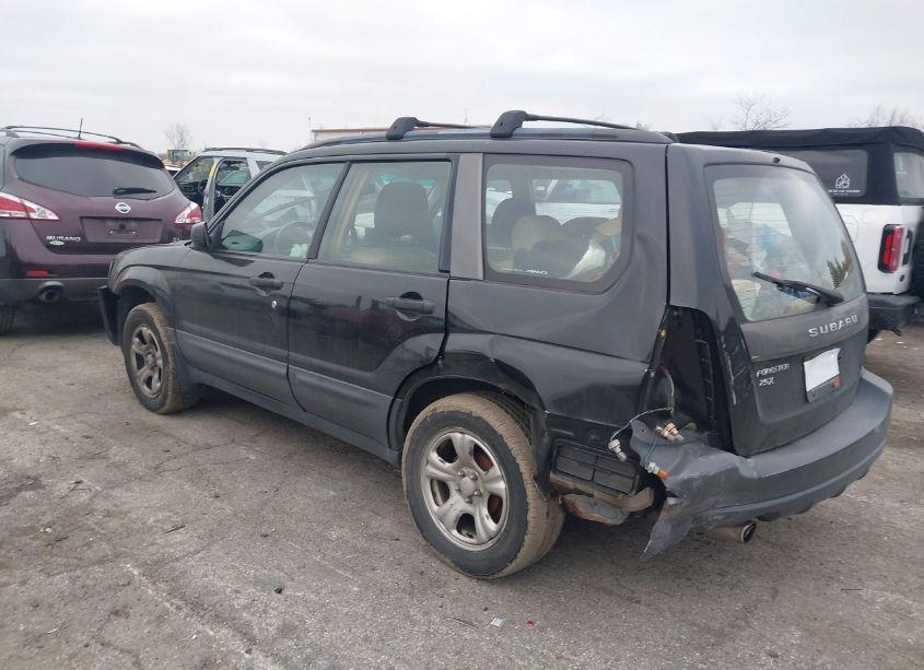 Photo 3 of 2005 Subaru Forester 2.5X (VIN JF1SG636X5H716944)