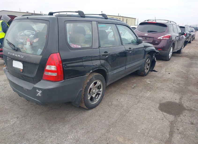 Photo 4 of 2005 Subaru Forester 2.5X (VIN JF1SG636X5H716944)