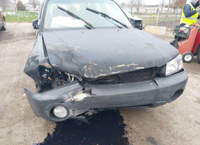 Photo 6 of 2005 Subaru Forester 2.5X (VIN JF1SG636X5H716944)