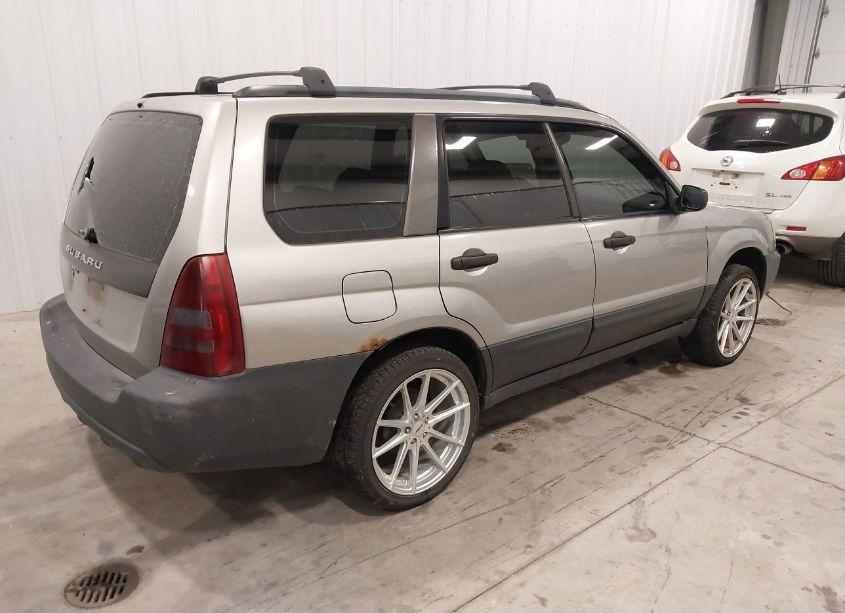 Photo 4 of 2005 Subaru Forester 2.5X (VIN JF1SG636X5H728270)