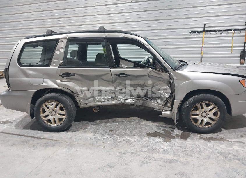 Photo 6 of 2006 Subaru Forester 2.5X (VIN JF1SG636X6H722843)