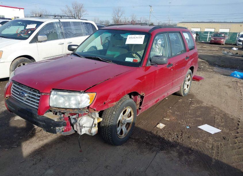 Photo 2 of 2007 Subaru Forester 2.5X (VIN JF1SG636X7H732211)