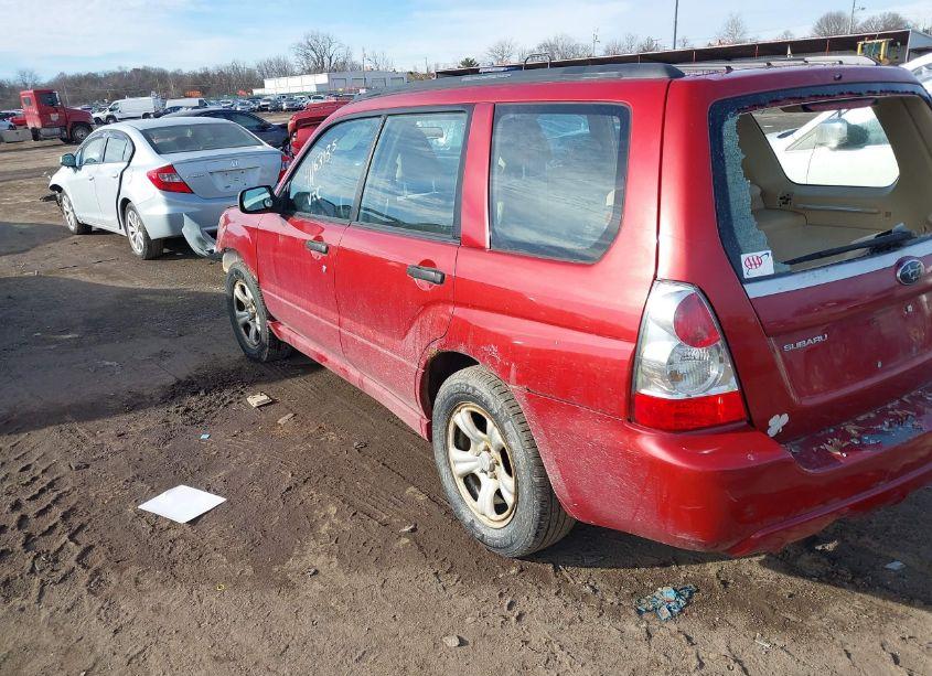 Photo 3 of 2007 Subaru Forester 2.5X (VIN JF1SG636X7H732211)