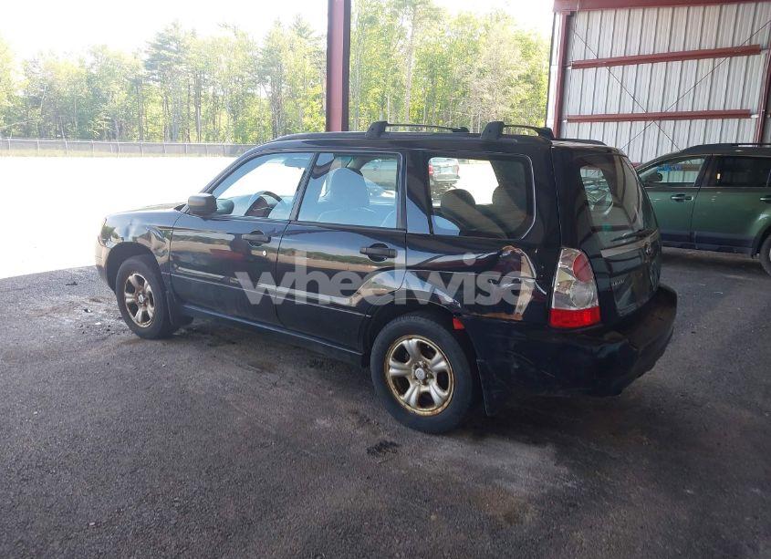 Photo 3 of 2007 Subaru Forester 2.5X (VIN JF1SG636X7H748294)