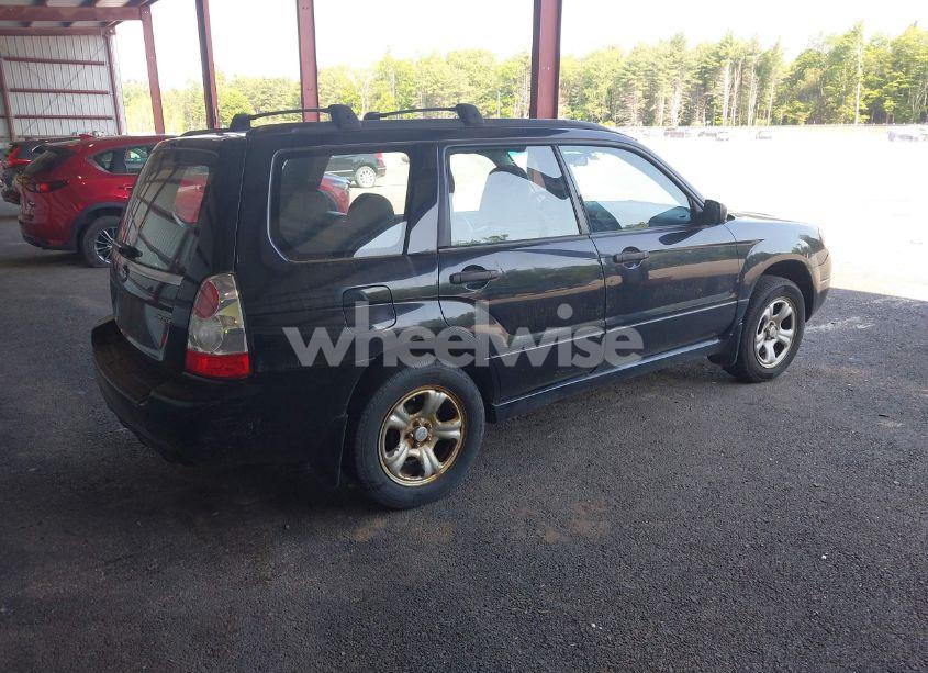 Photo 4 of 2007 Subaru Forester 2.5X (VIN JF1SG636X7H748294)