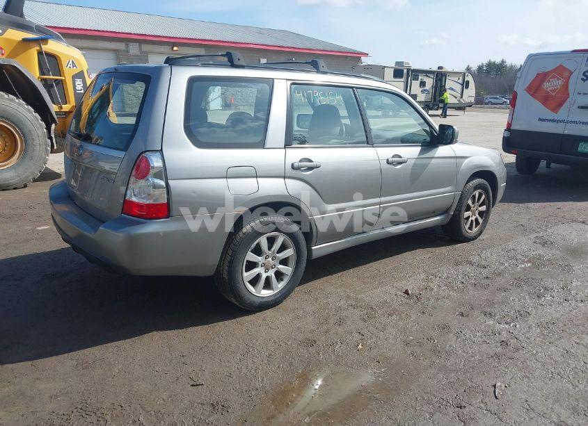 Photo 4 of 2007 Subaru Forester 2.5X (VIN JF1SG65607H727290)