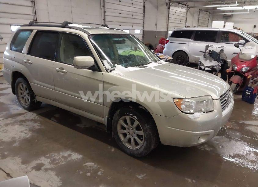 2007 Subaru Forester 2.5X (VIN JF1SG65617H728898) main photo