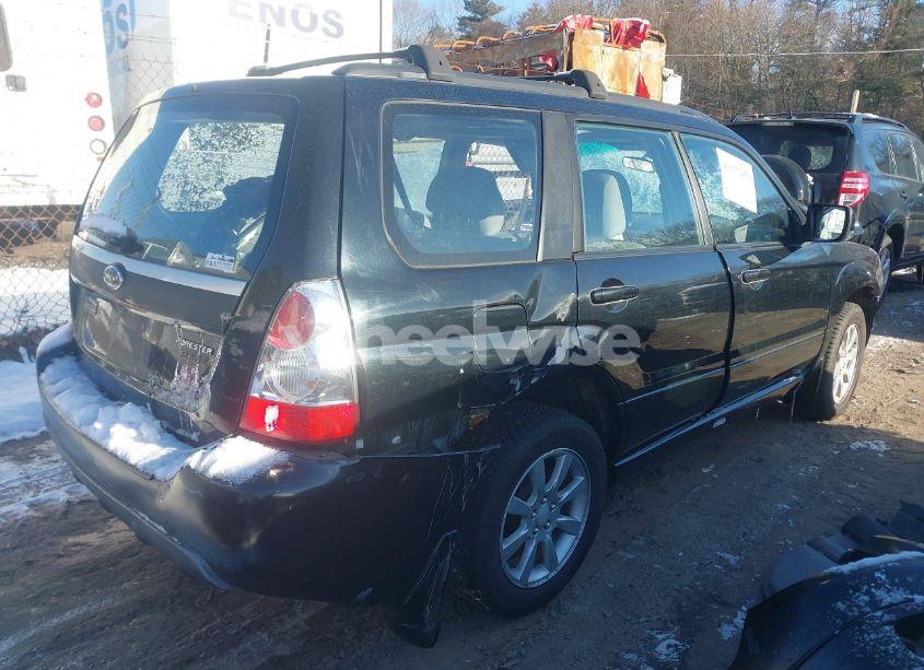 Photo 4 of 2008 Subaru Forester 2.5X (VIN JF1SG65618H728093)