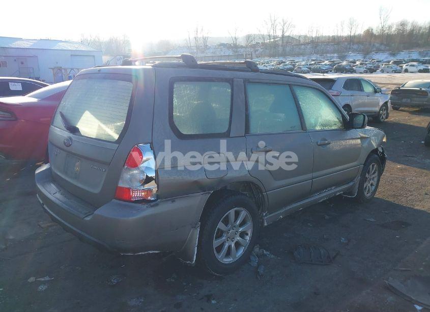 Photo 4 of 2006 Subaru Forester 2.5X (VIN JF1SG65636H747127)