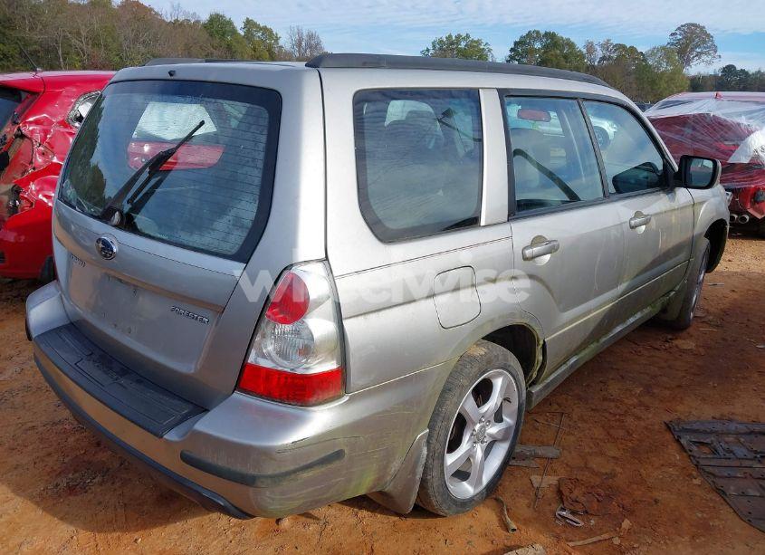 Photo 4 of 2007 Subaru Forester 2.5X (VIN JF1SG65637H727509)