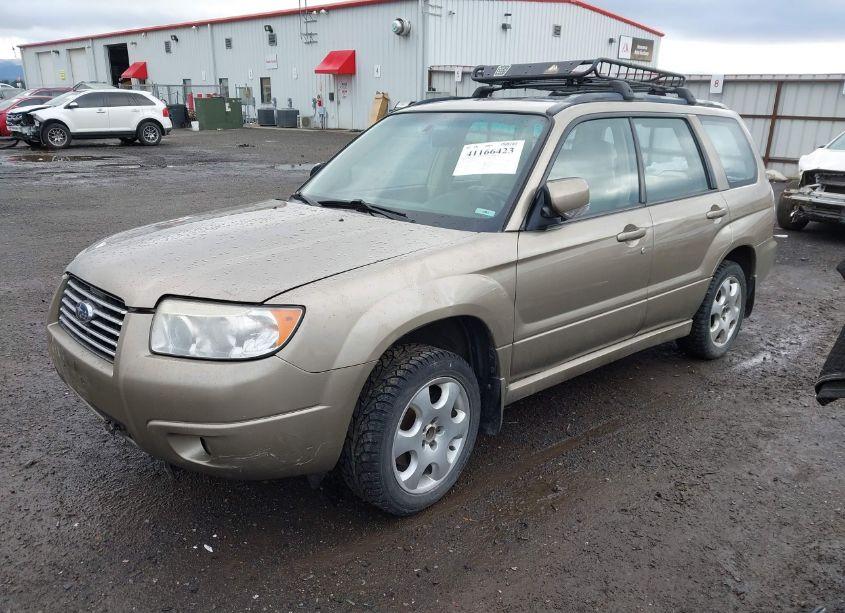 Photo 2 of 2008 Subaru Forester 2.5X (VIN JF1SG65638G702942)