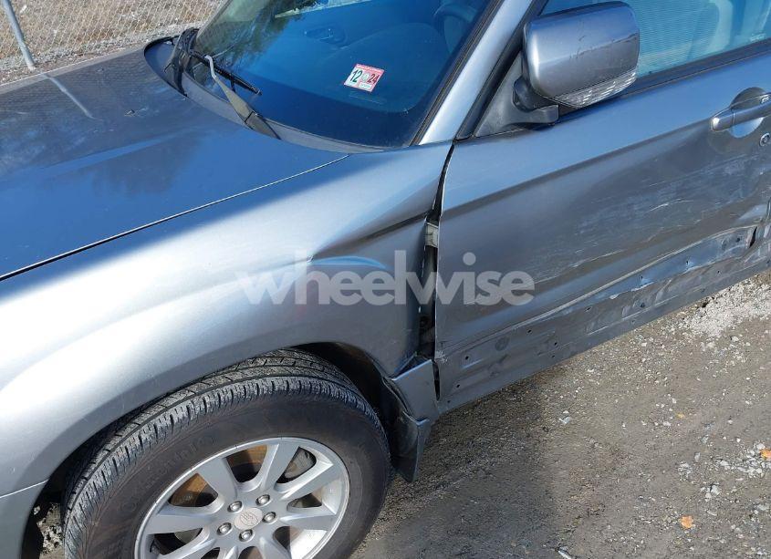 Photo 17 of 2007 Subaru Forester 2.5X (VIN JF1SG65647H701713)