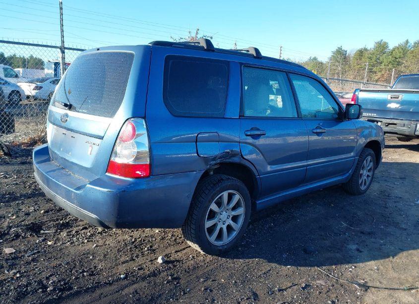 Photo 4 of 2007 Subaru Forester 2.5X (VIN JF1SG65657H728158)