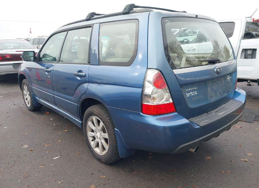 Photo 3 of 2007 Subaru Forester 2.5X (VIN JF1SG65677H707182)