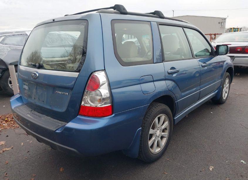 Photo 4 of 2007 Subaru Forester 2.5X (VIN JF1SG65677H707182)