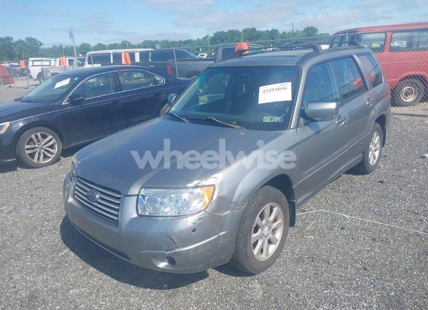 Photo 2 of 2007 Subaru Forester 2.5X (VIN JF1SG65677H740067)