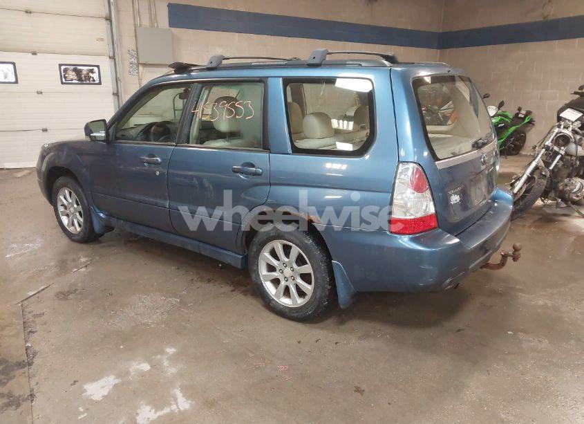 Photo 3 of 2007 Subaru Forester 2.5X (VIN JF1SG65687G716673)