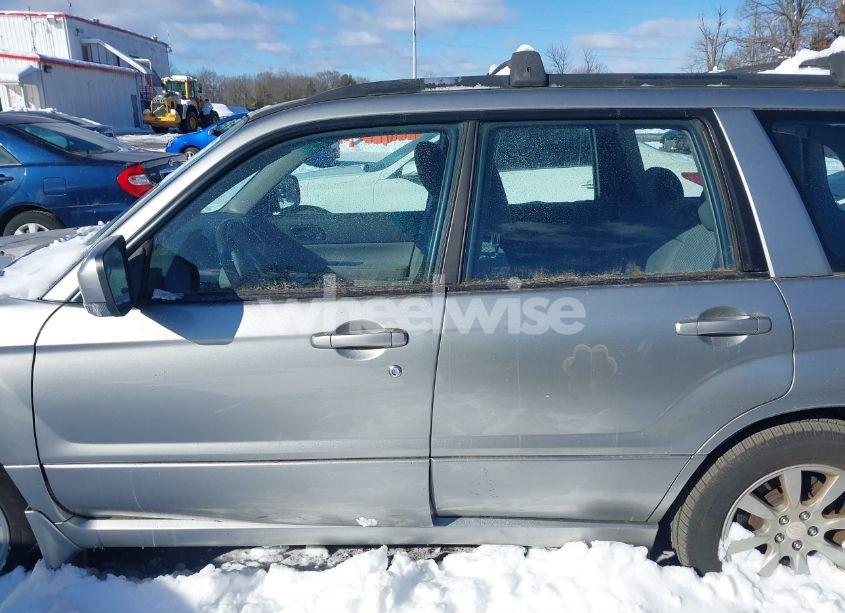 Photo 14 of 2007 Subaru Forester 2.5X (VIN JF1SG65687H732558)