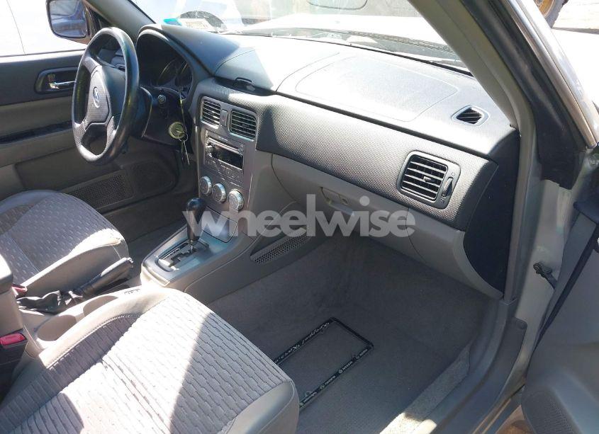 Photo 5 of 2005 Subaru Forester 2.5XS (VIN JF1SG65695H725275)