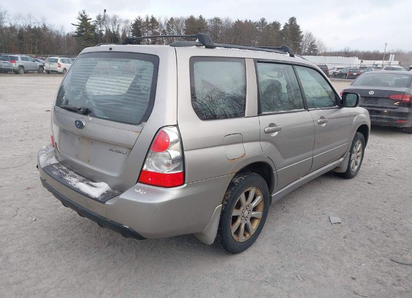 Photo 4 of 2006 Subaru Forester 2.5X (VIN JF1SG65696H733331)