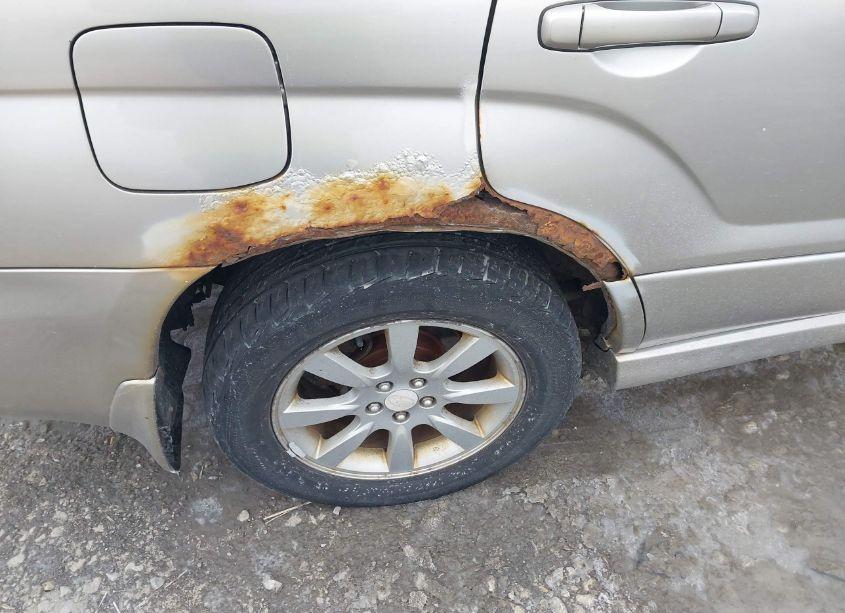 Photo 6 of 2006 Subaru Forester 2.5X (VIN JF1SG65696H746662)