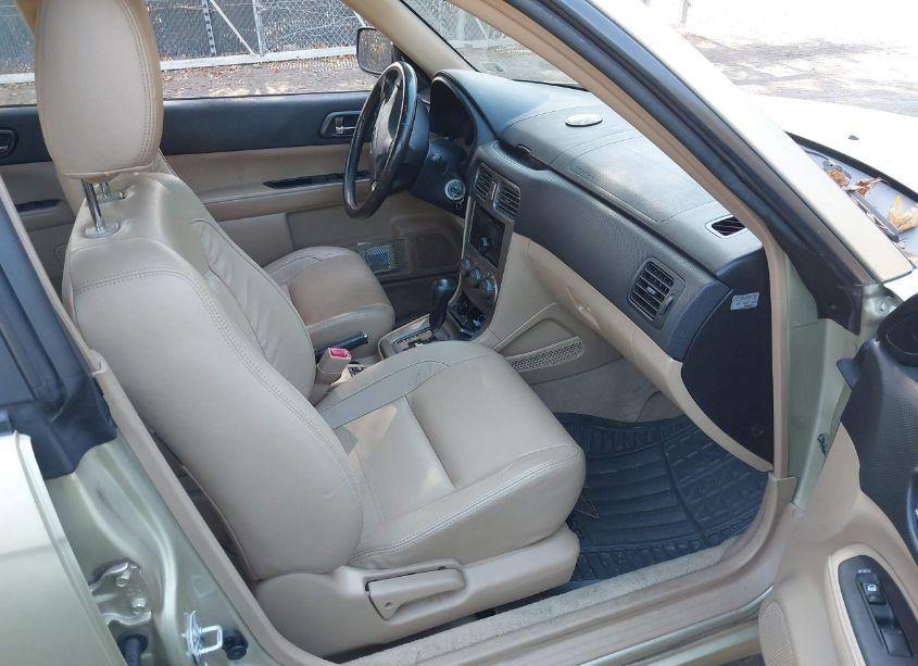 Photo 5 of 2004 Subaru Forester 2.5XS (VIN JF1SG656X4H731861)