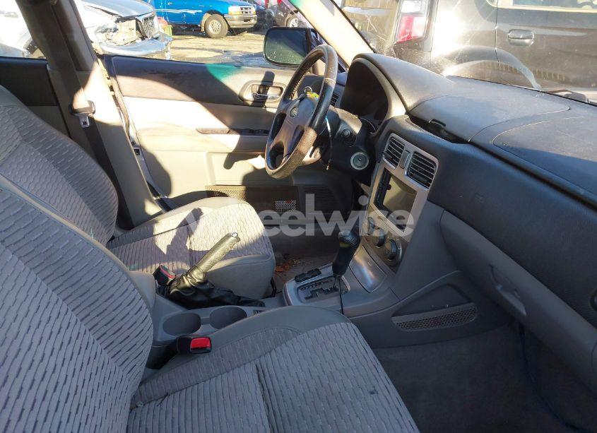 Photo 5 of 2004 Subaru Forester 2.5XS (VIN JF1SG656X4H747963)