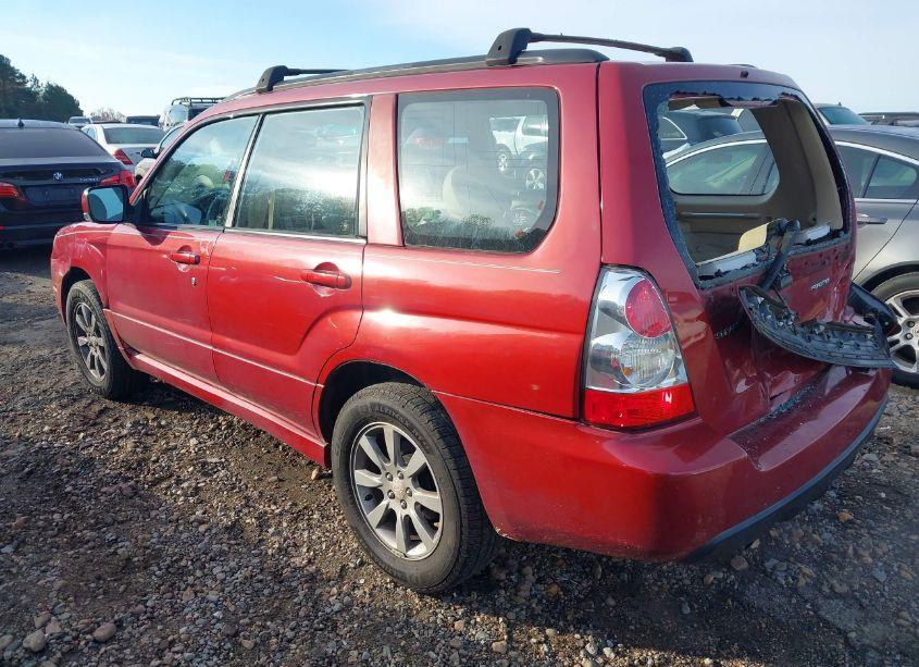 Photo 3 of 2006 Subaru Forester 2.5X (VIN JF1SG656X6H728624)