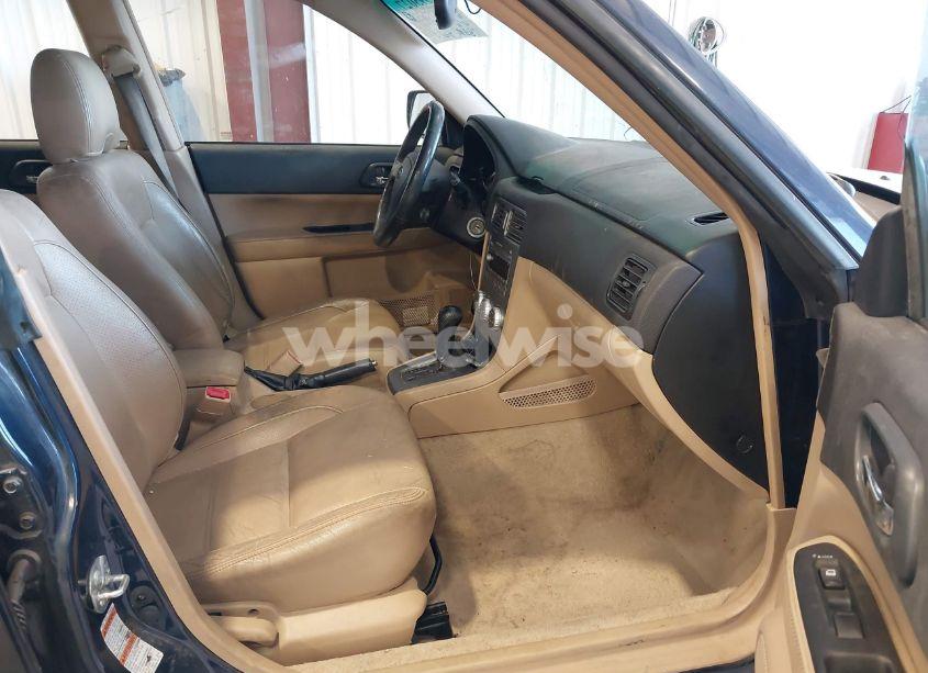 Photo 5 of 2005 Subaru Forester 2.5XS L.L. BEAN (VIN JF1SG676X5H705520)