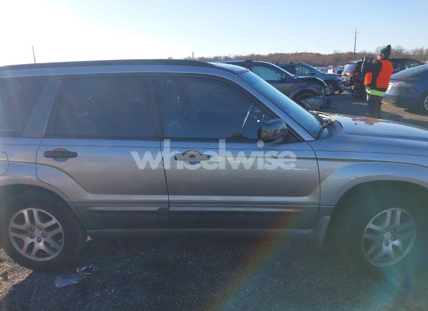 Photo 14 of 2005 Subaru Forester 2.5XS L.L. BEAN (VIN JF1SG676X5H734211)