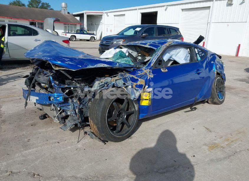 Photo 2 of 2013 Subaru Brz PREMIUM (VIN JF1ZCAB13D2600439)