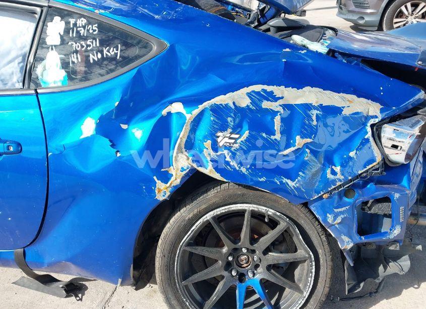 Photo 6 of 2013 Subaru Brz PREMIUM (VIN JF1ZCAB13D2600439)