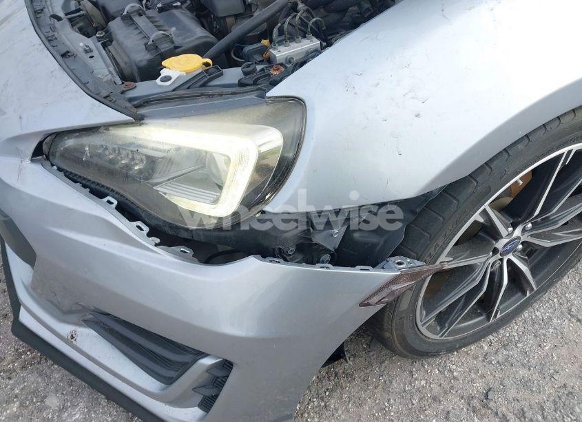 Photo 6 of 2017 Subaru Brz PREMIUM (VIN JF1ZCAB18H9601065)