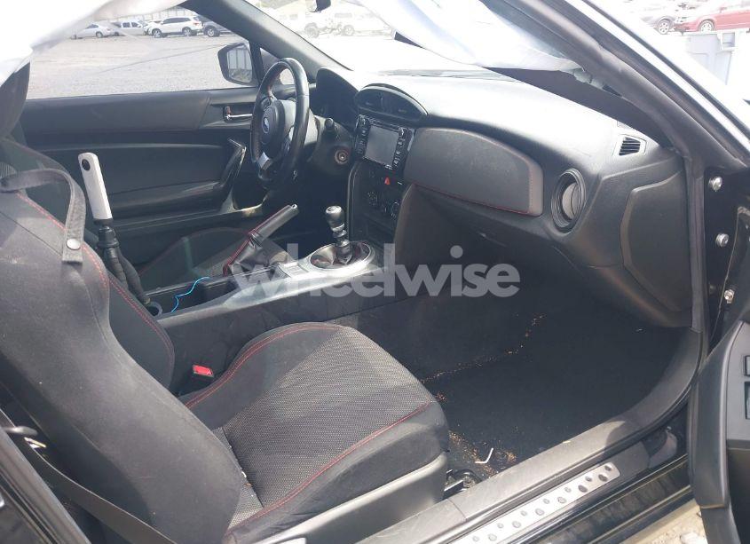 Photo 5 of 2018 Subaru Brz PREMIUM (VIN JF1ZCAB18J9600763)