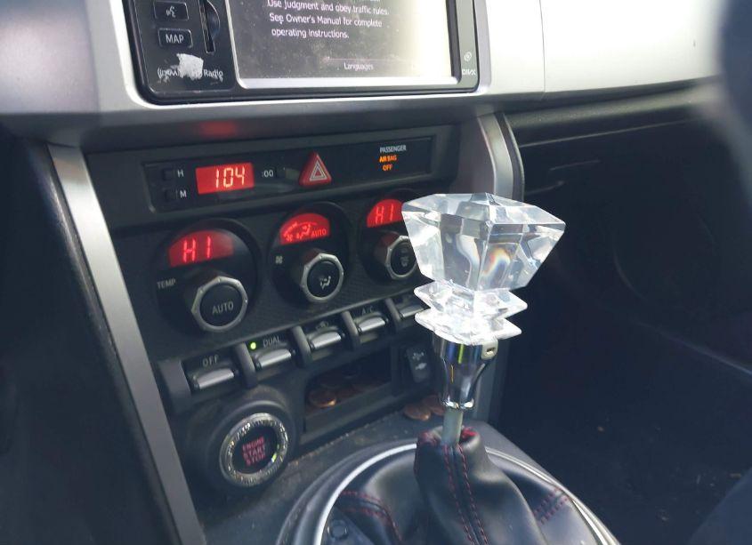 Photo 17 of 2013 Subaru Brz LIMITED (VIN JF1ZCAC10D2602082)