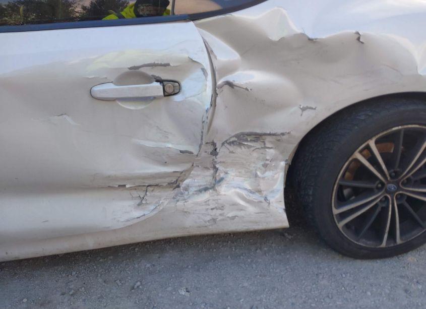 Photo 6 of 2013 Subaru Brz LIMITED (VIN JF1ZCAC10D2602082)